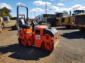 2010 Dynapac CC102 Vibrating Dual Smooth Drum Roller *CONDITIONS APPLY* - picture0' - Click to enlarge
