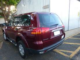 2012 Mitsubishi Challenger PB Wagon - picture0' - Click to enlarge