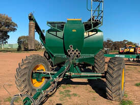 Simplicity 9000TQS2 Air Seeder Cart Seeding/Planting Equip - picture0' - Click to enlarge