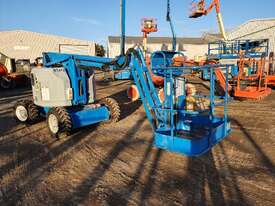 34ft diesel knuckle boom Genie - picture2' - Click to enlarge