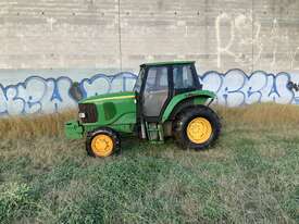 John Deere 6320L Tractor - picture0' - Click to enlarge