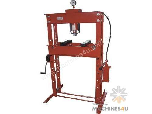 METALMASTER Hydraulic 50 Ton Press 