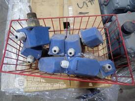 PALLET OF ASSORTED ELECTRICAL COMPONENTS - picture1' - Click to enlarge