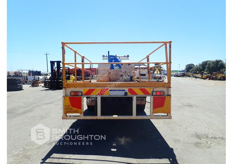 caption 2007 HINO FG1J 4X2 CRANE TRUCK