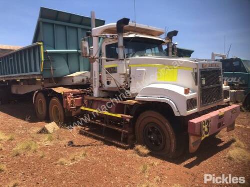 1997 Mack CLR Bigfoot