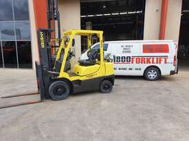 Hyster H2.5TX-2LE Counterbalance Forklift with Container Mast & Sideshift - picture1' - Click to enlarge