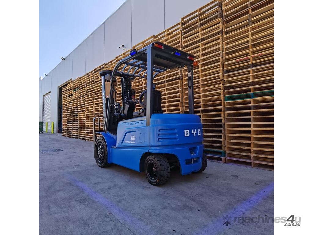 Hire BYD ECB35 Counterbalance Forklifts in DANDENONG SOUTH, VIC