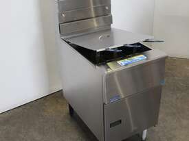 Pitco SG18 Single Pan Fryer - picture0' - Click to enlarge