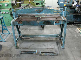 John Heine 48B Treadle Guillotine - picture0' - Click to enlarge