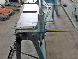 John Heine 48B Treadle Guillotine - picture2' - Click to enlarge