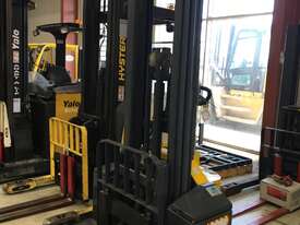1.45T Battery Electric Walkie Stacker - picture0' - Click to enlarge