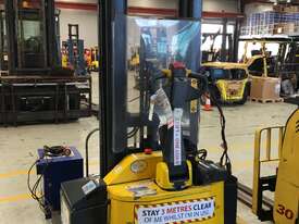 1.45T Battery Electric Walkie Stacker - picture1' - Click to enlarge