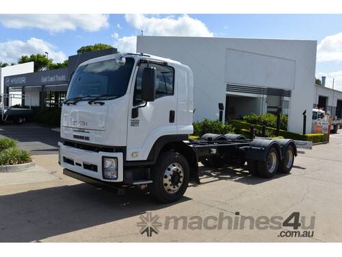 2011 ISUZU FVZ 1400 - Cab Chassis Trucks - 6X4