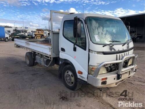 2007 Hino 300C