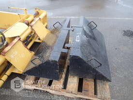 ASPHALT SCREED TO SUIT SKID STEER LOADER - picture2' - Click to enlarge