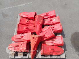 PALLET COMPRISING OF 700 SERIES BUCKET TEETH (UNUSED) - picture0' - Click to enlarge