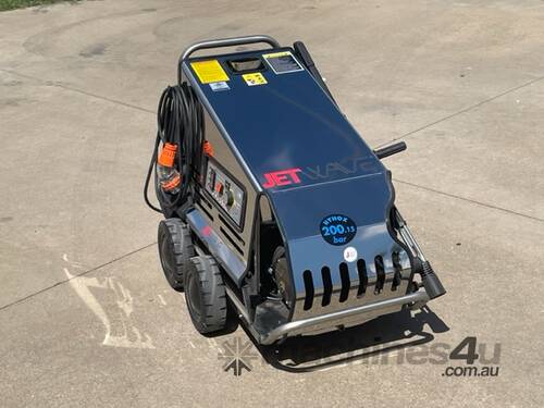 *** IN STOCK *** Hynox 200-15 - Hot Water Electric High Pressure Cleaner