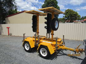 Bartco Portable Traffic Lights - picture0' - Click to enlarge