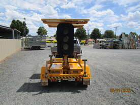 Bartco Portable Traffic Lights - picture0' - Click to enlarge