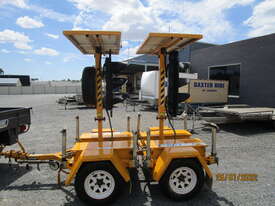 Bartco Portable Traffic Lights - picture1' - Click to enlarge