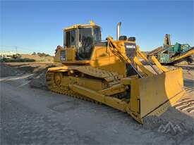 2016 KOMATSU D65PX-17 - picture0' - Click to enlarge