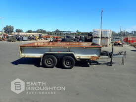 2004 NWE TANDEM AXLE BOX TRAILER - picture0' - Click to enlarge