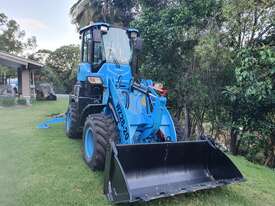 Almost new backhoe Loader  - picture0' - Click to enlarge