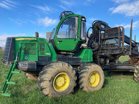 John Deere 1910E  Forwarder Forestry Equipment - picture0' - Click to enlarge