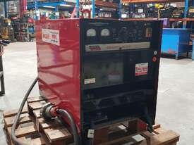 Lincoln Idealarc DC 600 Welding Machine - picture1' - Click to enlarge