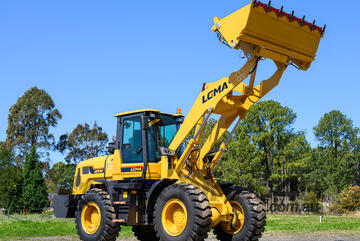 Wheel Loader 8T with 4 Free Attachments & 2 Year Warranty! LIMITED TIME OFFER!