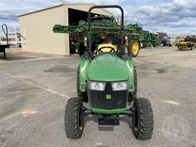 John Deere 3038E - picture1' - Click to enlarge