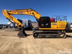 2015 JCB - picture1' - Click to enlarge