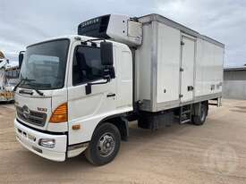 Hino FD1J - picture1' - Click to enlarge