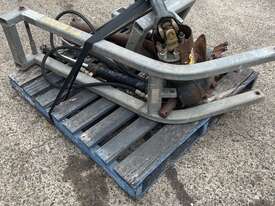 Hydraulic Down Post Hole Digger - picture0' - Click to enlarge