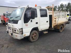 2005 Isuzu NPR 400 Crew Cab Table Top - picture0' - Click to enlarge