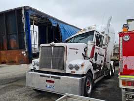 Western Star 4800 FXB - picture1' - Click to enlarge