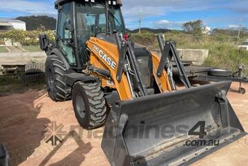 Case 590SN Backhoe Loader (Townsville)