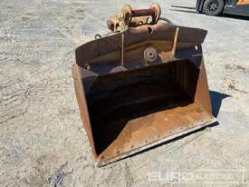 Te 1450mm HYD Tilt Bucket to suit Excavator - picture0' - Click to enlarge