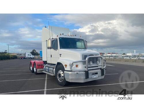 Freightliner FL112