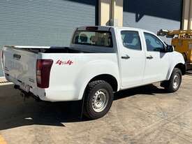 Isuzu D-Max 4x4 - picture1' - Click to enlarge