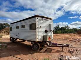 1997 Homemade Site Caravan - picture0' - Click to enlarge