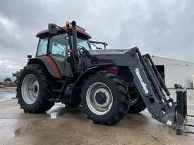 Case IH MXM130 Tractor - picture0' - Click to enlarge