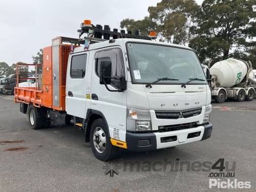 2016 Mitsubishi Fuso Canter 918 Service Body Crew Cab