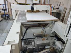 CNC Flat Bed Woodworking Routing  Center - picture2' - Click to enlarge