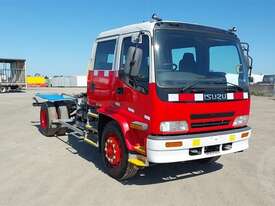 Isuzu FTR800 - picture0' - Click to enlarge