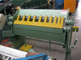 SHAW - Australian Made Hyclass 1250mm x 2mm Manual Panbrake - picture0' - Click to enlarge