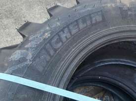 michelin 440/80-28 industrial tyres - picture2' - Click to enlarge