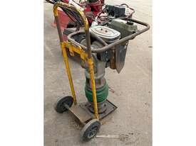 WACKER VIBRATING PLATE  - picture0' - Click to enlarge