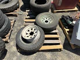 Assorted Pallet of Tyres and Rims - picture0' - Click to enlarge