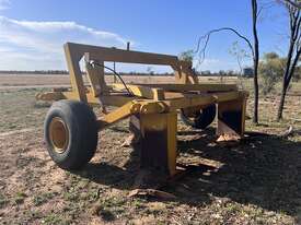 SYMONDS 3 TYNE BLADE PLOUGH  - picture2' - Click to enlarge